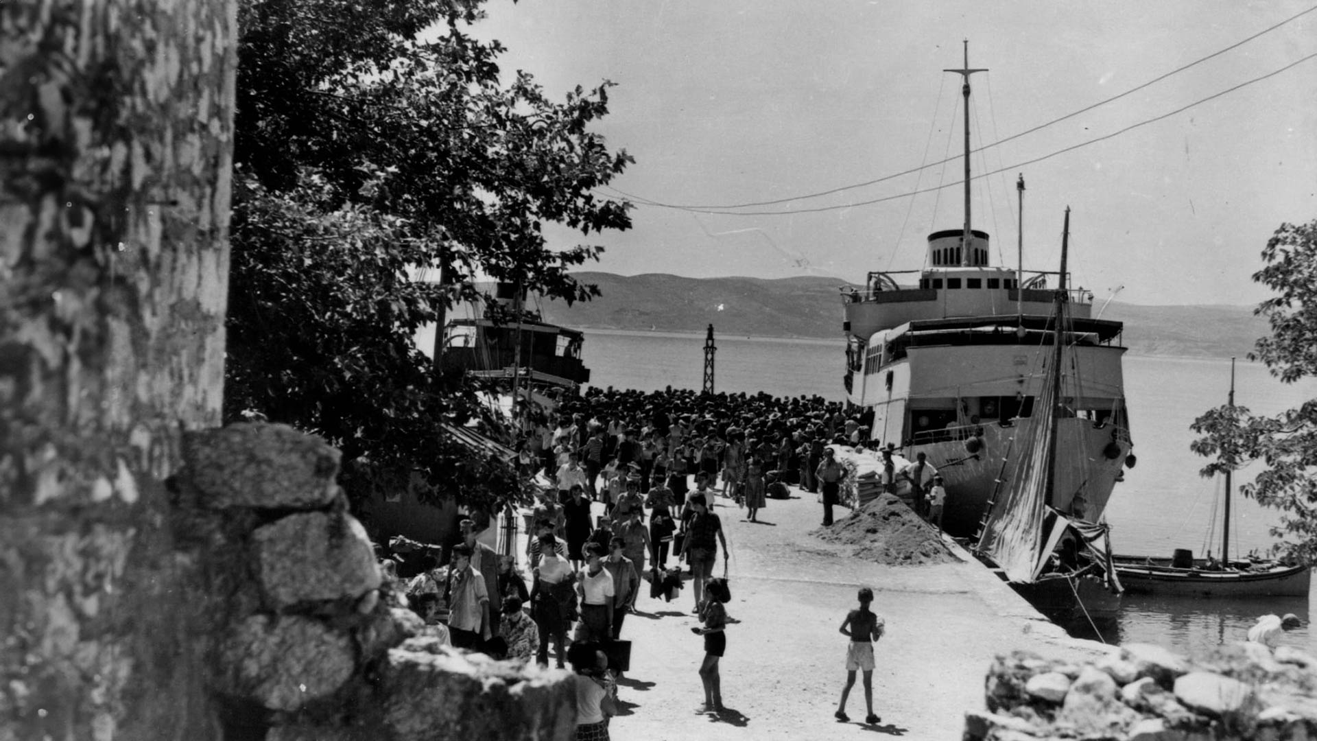 Old photos from the boat Mars and Baška Voda Place